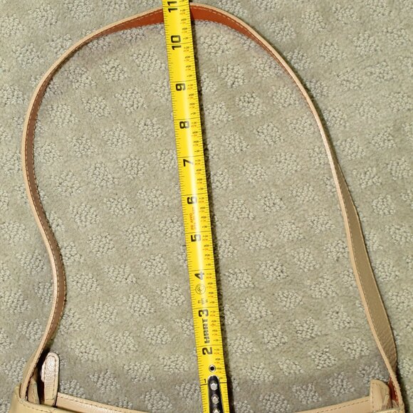 Lamarthe 9"x12" Beige Leather Shoulder Purse - Picture 4 of 7